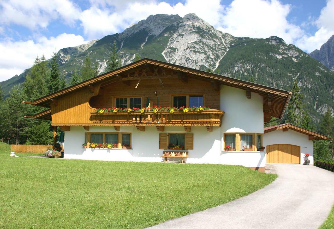 Haus Schiefer Apartment Leutasch Exterior photo
