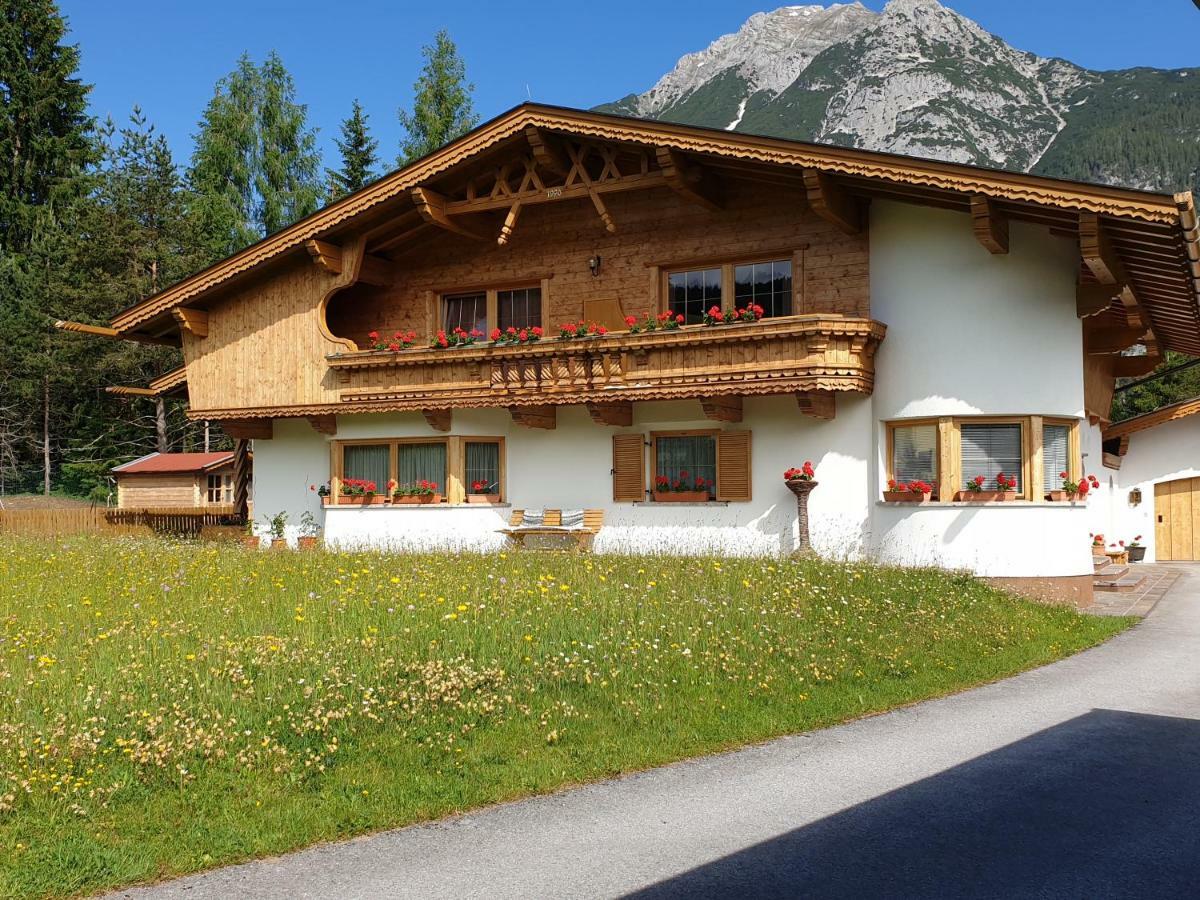 Haus Schiefer Apartment Leutasch Exterior photo